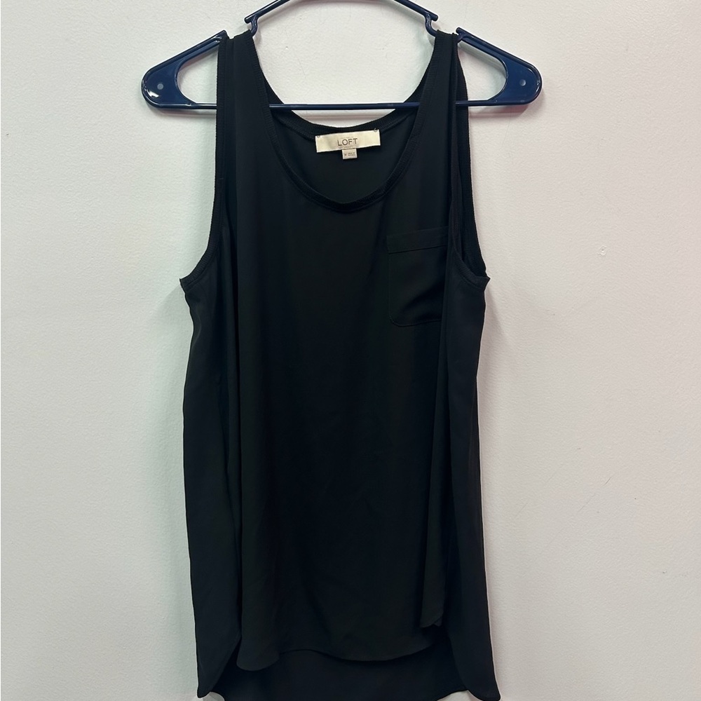 LOFT Black Sleeveless Tank Top Size Medium
